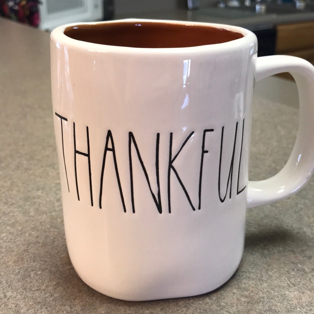 Rae Dunn “Thankful” mug